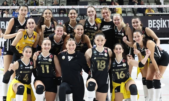 Sultanlar Ligi'nde Vakıfbank, Beşitkaş Voleybol karşısında zorlanmadan kazandı