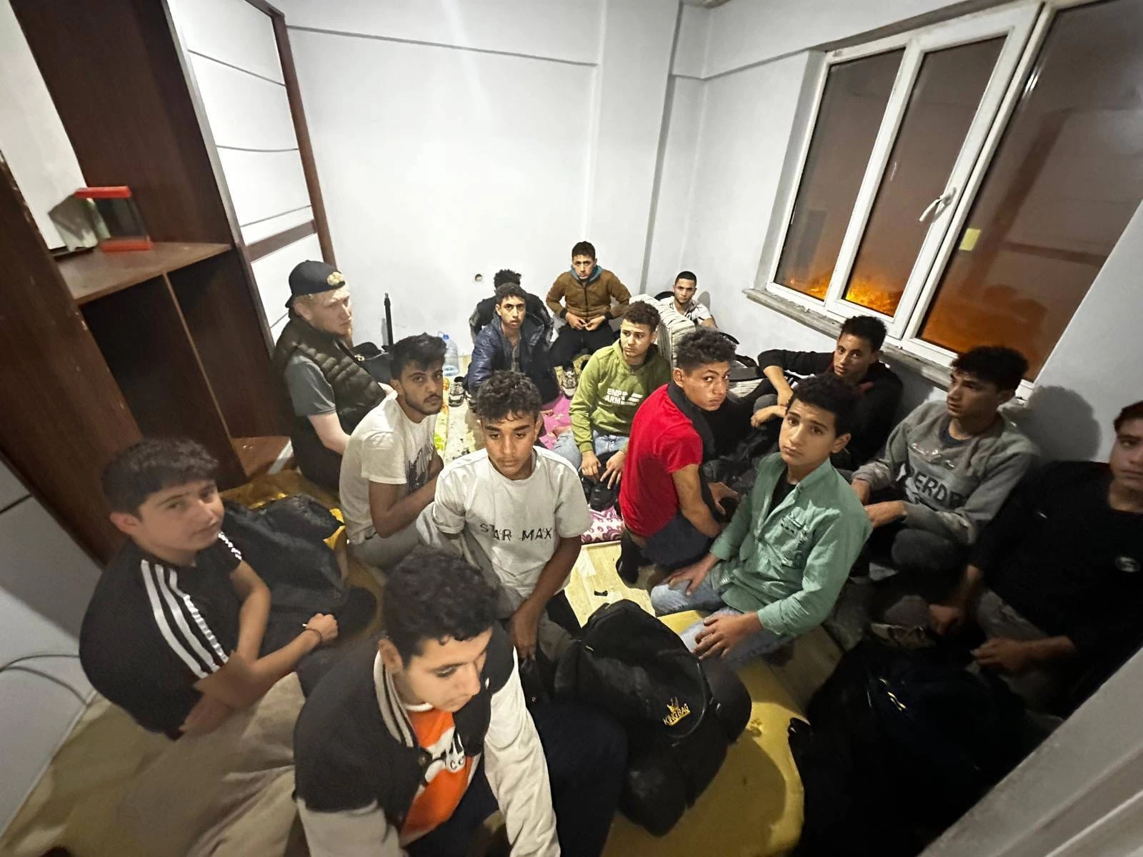 Tekirdağ'da yapılan operasyonda 34 düzensiz göçmen yakalandı