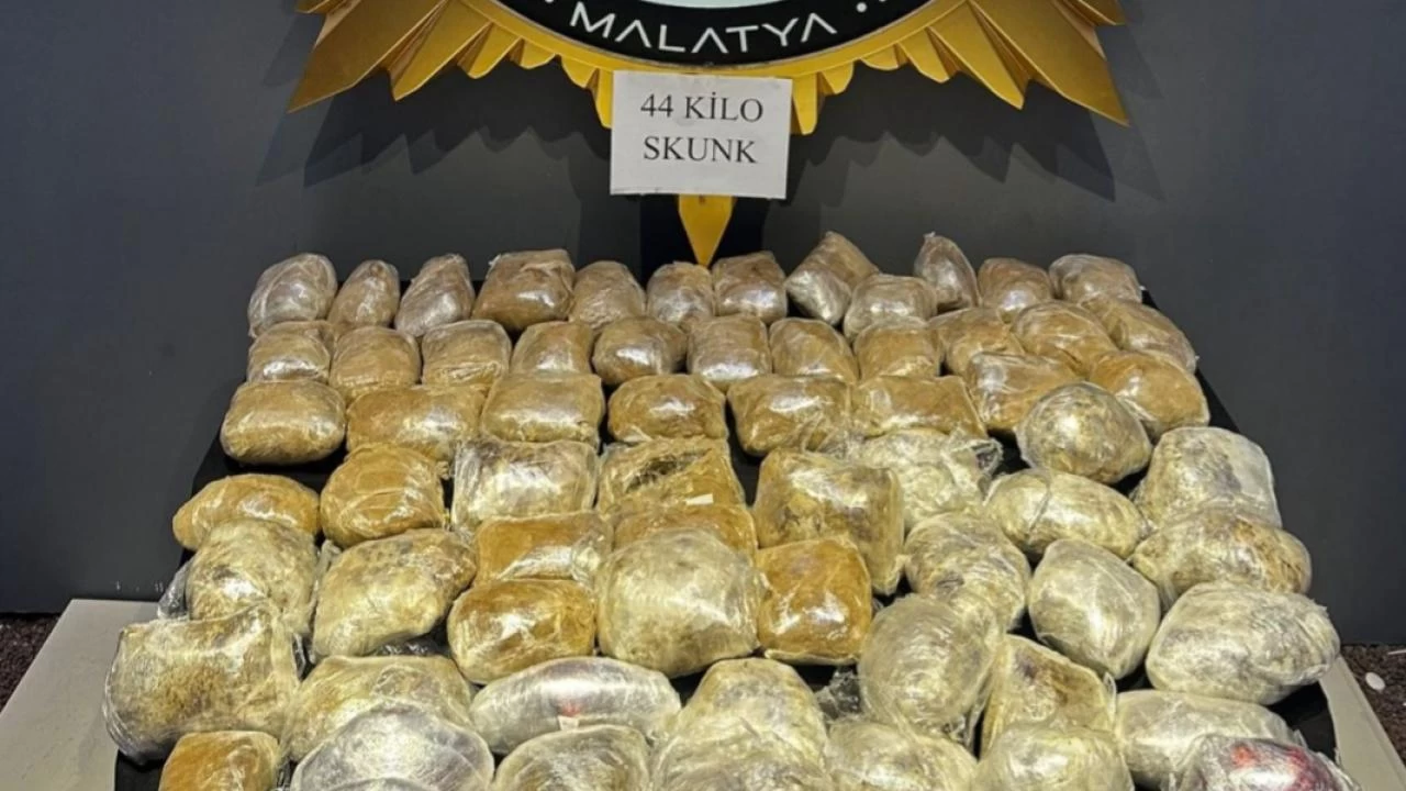 Malatya'da 44 kilo sentetik uyuşturucuyla yakalanan 3 kişi tutuklandı