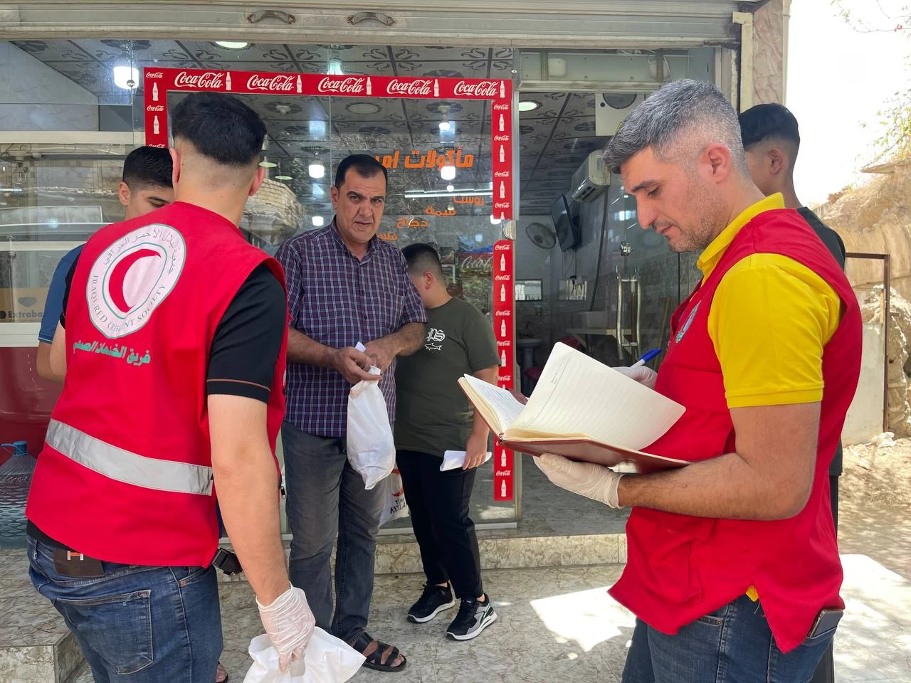 Türk Kızılayı, Kerkük kentindeki ihtiyaç sahiplerine kurban eti dağıttı