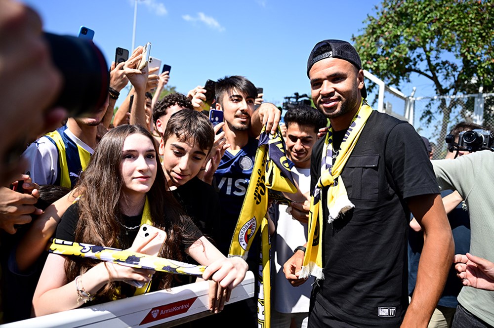 En-Nesyri'nin bonservisi, maaşı ve bonus şartı ortaya çıktı  - 8. Foto