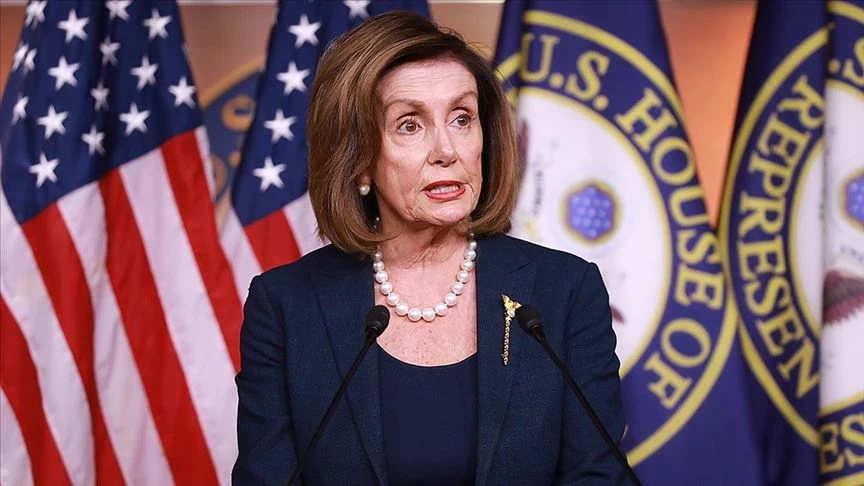 Pelosi, Biden'ı övdü: Vatansever bir Amerikalıdır