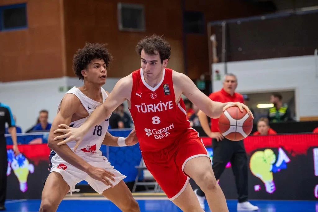 18 Yaş Altı Milli Takım, Fransa'ya mağlup oldu: 92-58