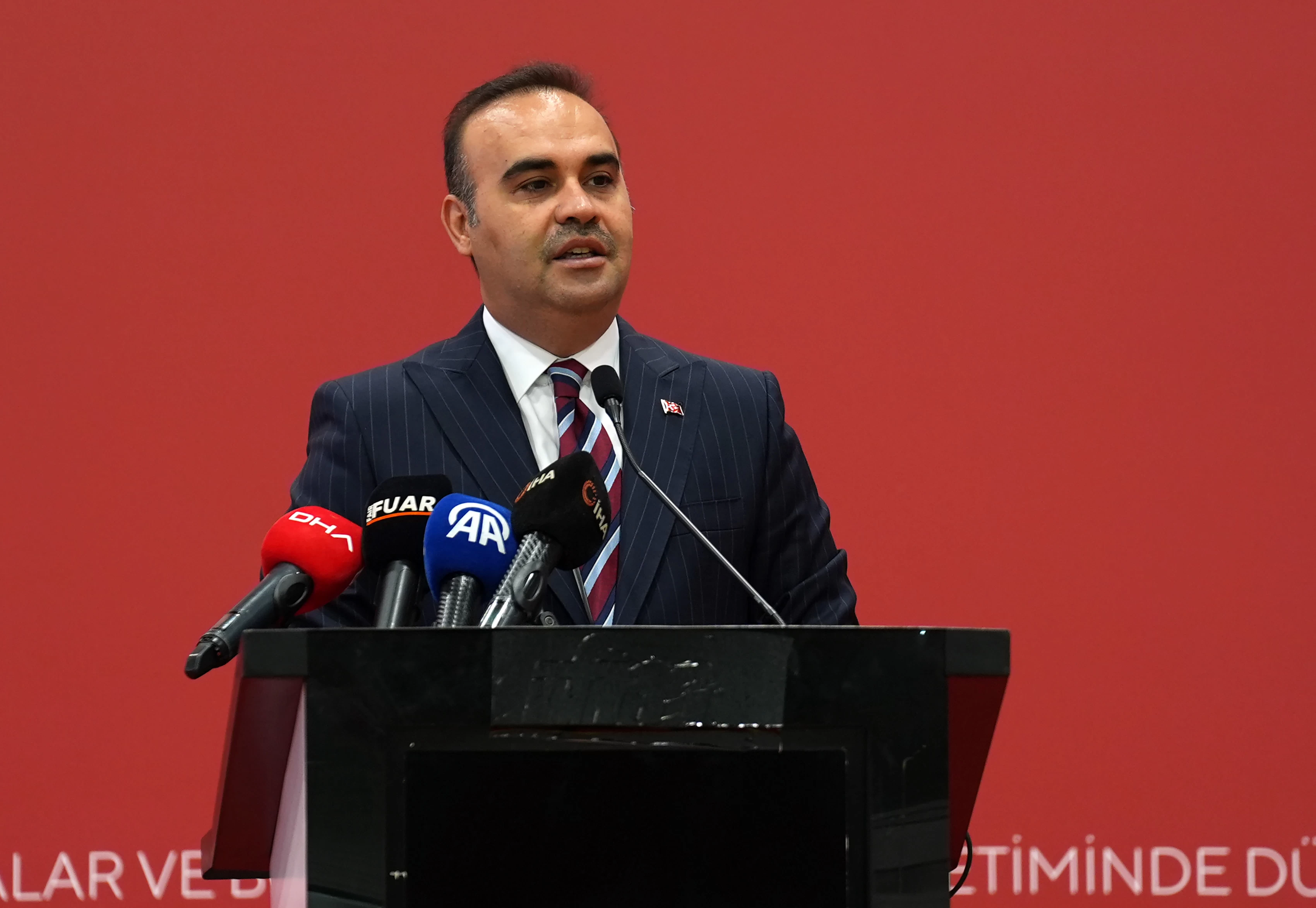 Bakan Kacır'dan "15 Temmuz Demokrasi ve Milli Birlik Günü" mesajı