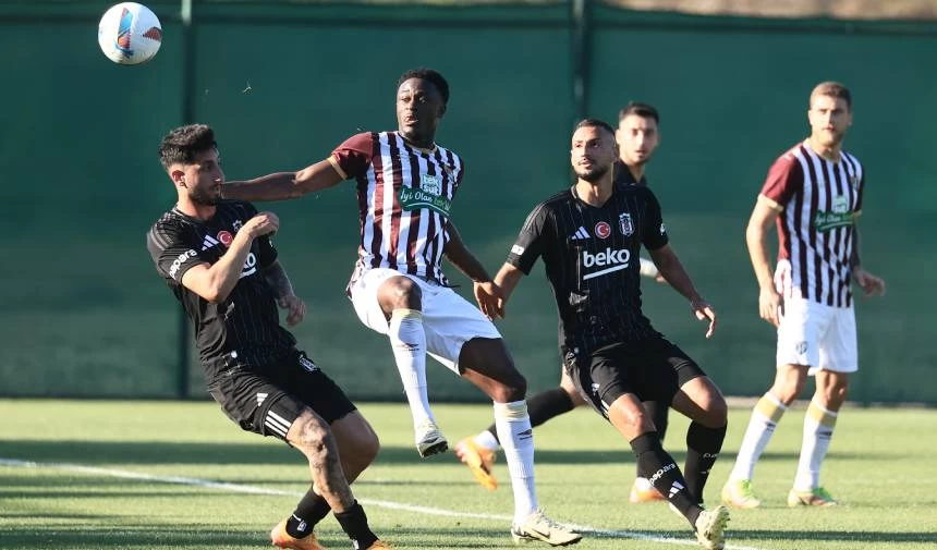 Beşiktaş, hazırlık maçında Bandırmaspor ile golsüz berabere kaldı