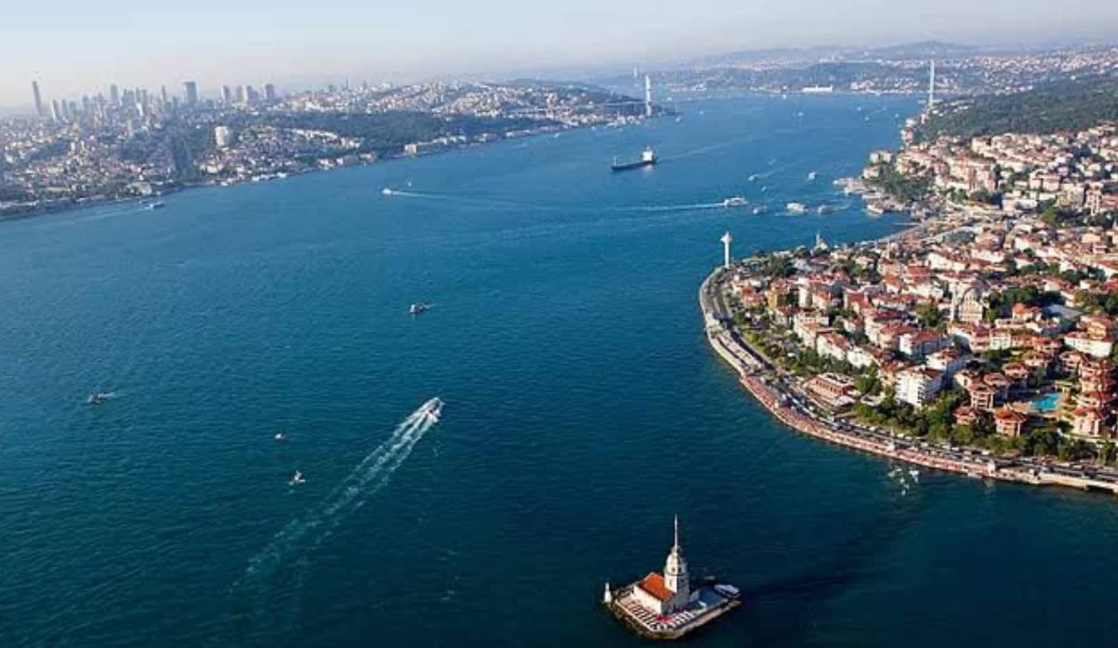 Bakanlık açıkladı! İstanbul Boğazı'nda gemi trafiği durduruldu!