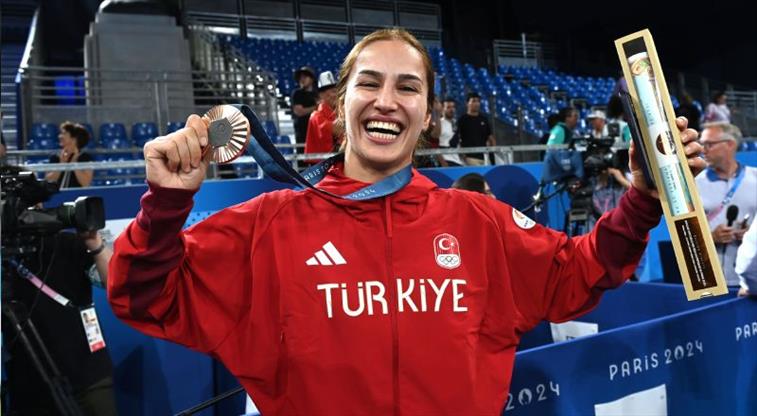 Paris 2024 teki 3 madalyamız Buse Tosun Çavuşoğlu ndan | beIN SPORTS  Türkiye - beinsports.com.tr/