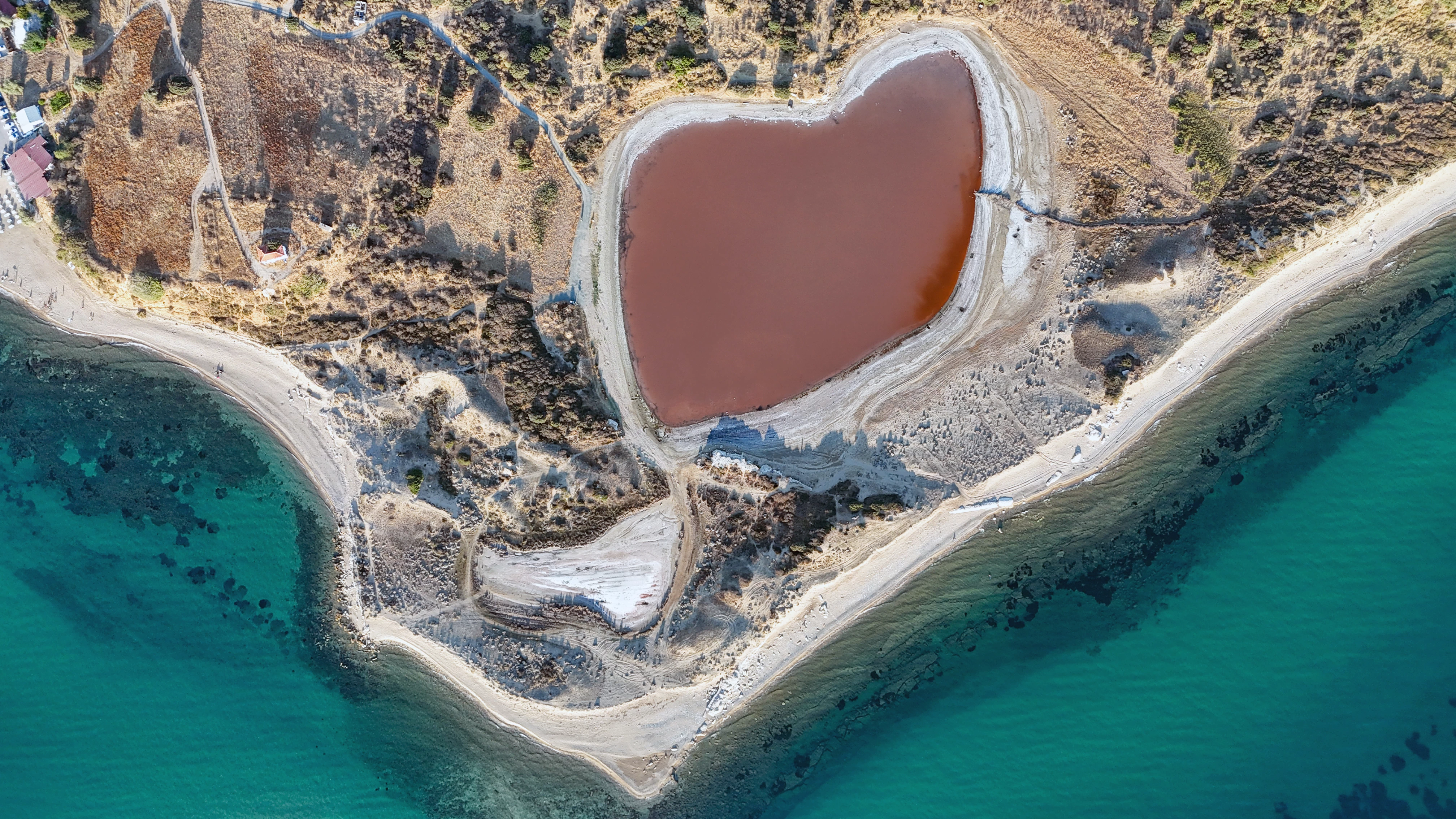 Çanakkale'nin "Pembe Göl"ü: Doğanın eşsiz güzelliği