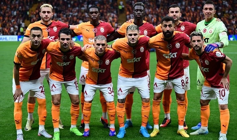 Galatasaray, Young Boys maçı öncesi UEFA'ya kadro bildirimi yaptı