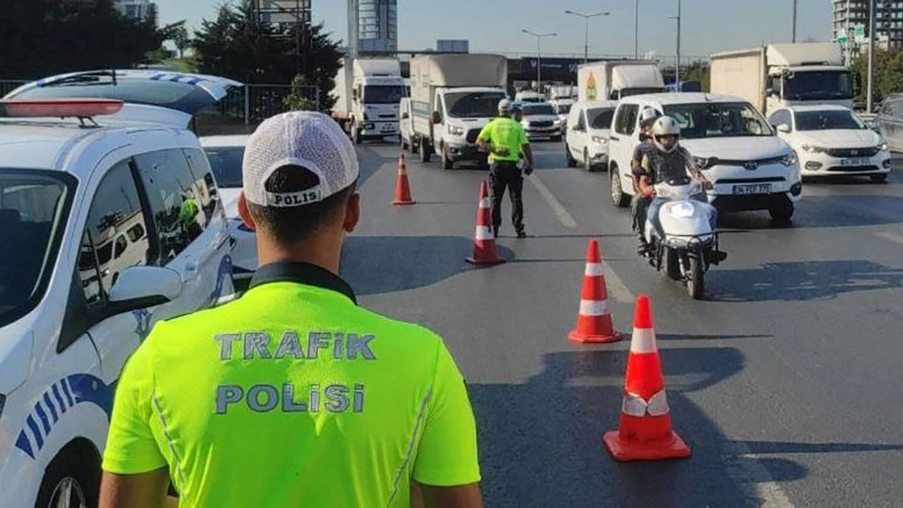 30 Ağustos'ta kapalı yollar hangileri? 30 Ağustos Vatan Caddesi kapalı mı, açık mı?