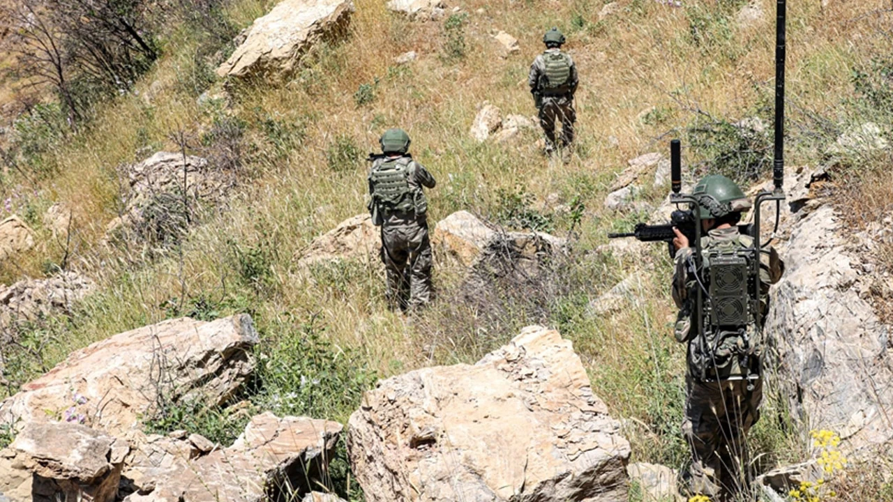 Irak'ın kuzeyinde PKK'ya ait patlayıcı ve mühimmat ele geçirildi