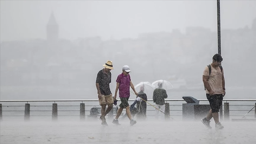 İstanbul'da kuvvetli sağanak bekleniyor