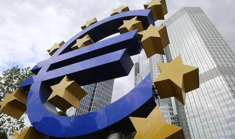 Euro Bölgesi ikinci çeyrekte yüzde 0,2 büyüdü