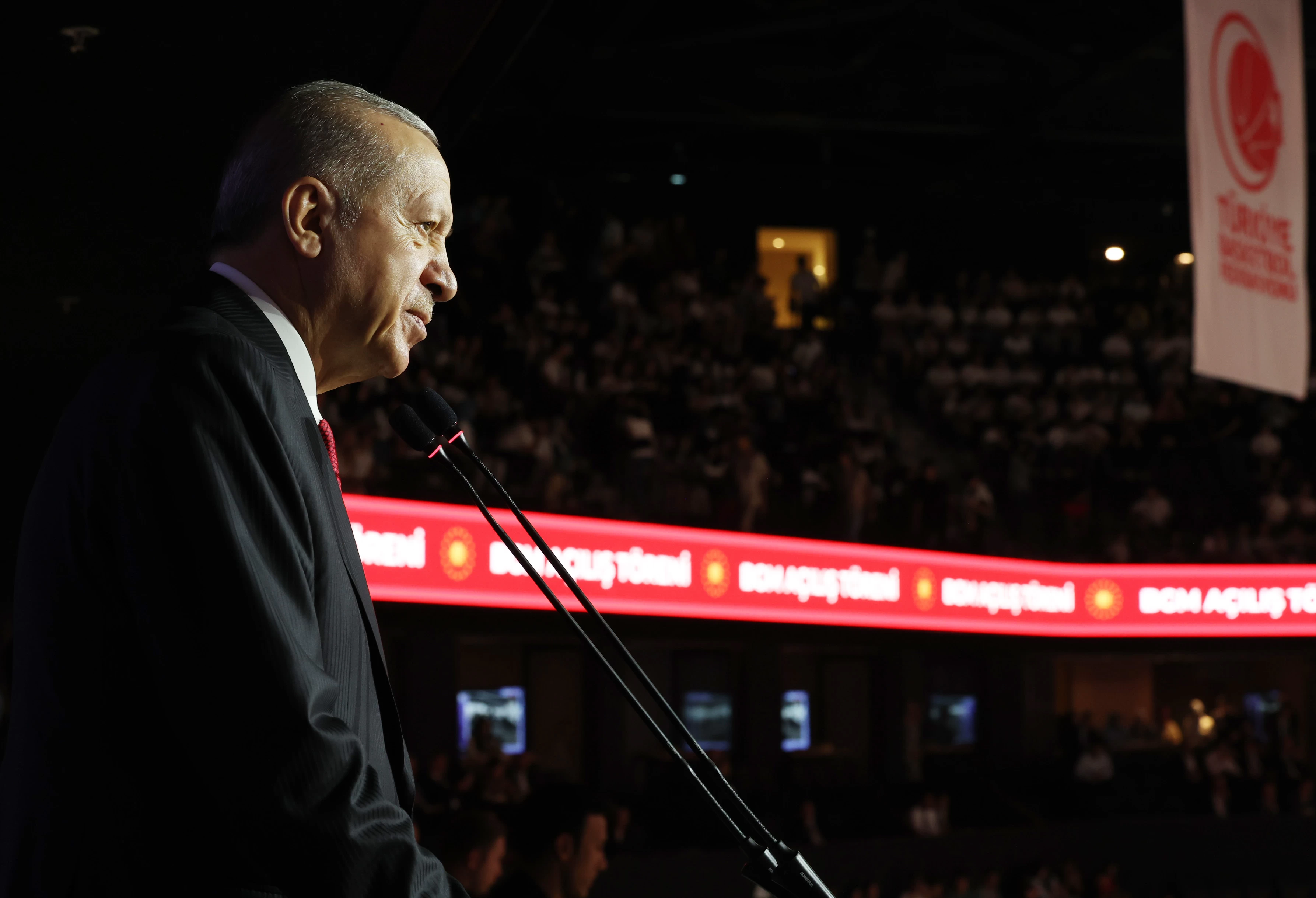 Cumhurbaşkanı Erdoğan, Basketbol Gelişim Merkezi'ni açtı:  Tarih ve destan yazacaklar