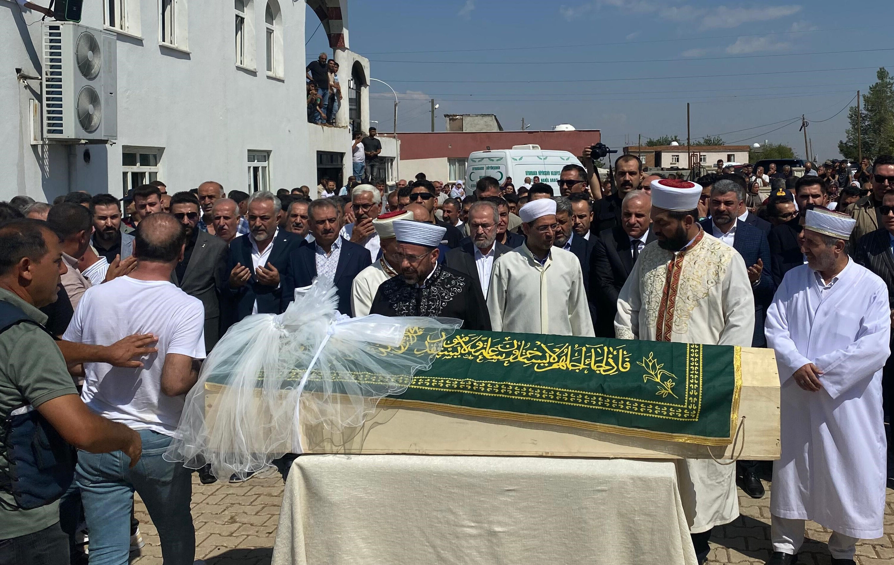 Tüm gözler onların üzerinde! Narin'in ölümüyle ilgili Güran ailesinden sürpriz açıklama - 1. Resim