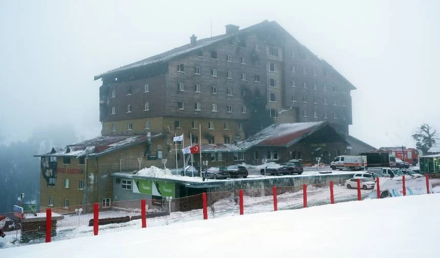 Bolu'da otel yangınında yakınlarını kaybedenlerle alay edenler hakkında soruşturma başlatıldı