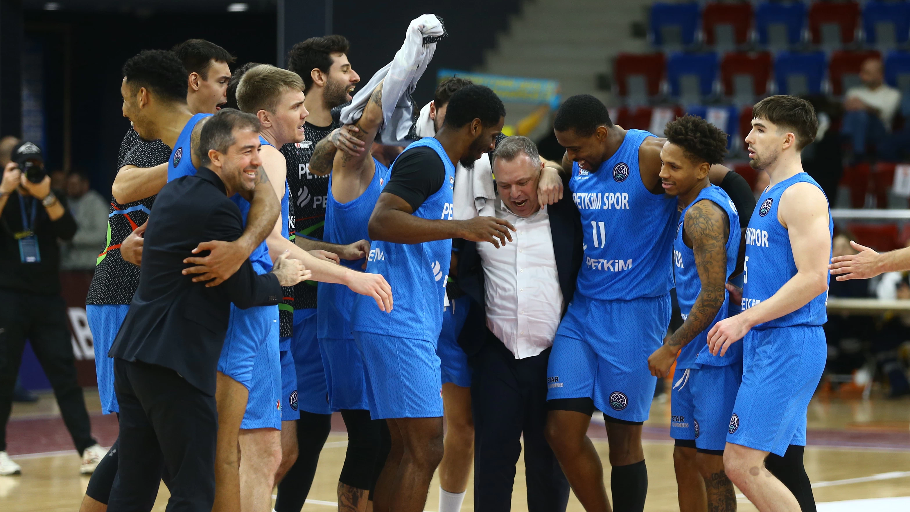  Aliağa Petkim, Hapoel Netanel Holon'u son saniyelerde yendi