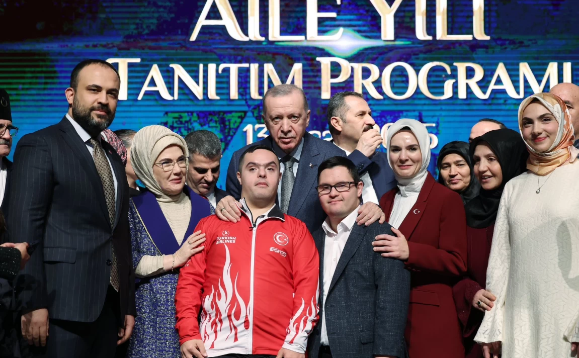 Emine Erdoğan'dan "Aile Yılı" paylaşımı