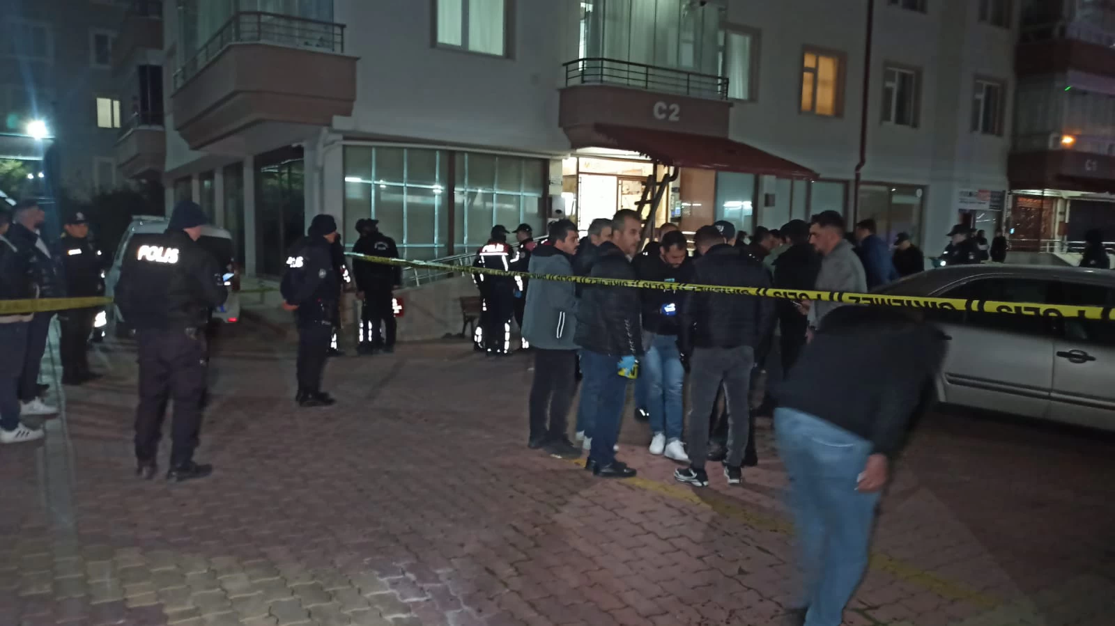 Konya'da aile içi kavga ihbarına giden polis korkunç manzarayla karşılaştı